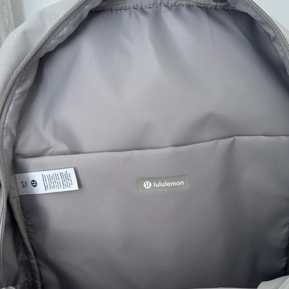 Lululemon Athletica Tan and Cream Backpack - Picture 5 of 6
